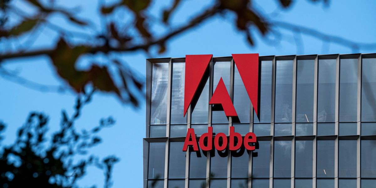 Μήνυση κατά της Adobe από τις ΗΠΑ