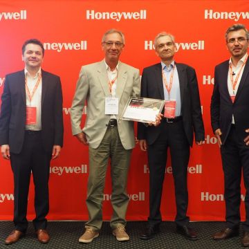 Τιμητική διάκριση από την Honeywell Building Technologies για την ΖΑΡΙΦΟΠΟΥΛΟΣ Α.Ε.