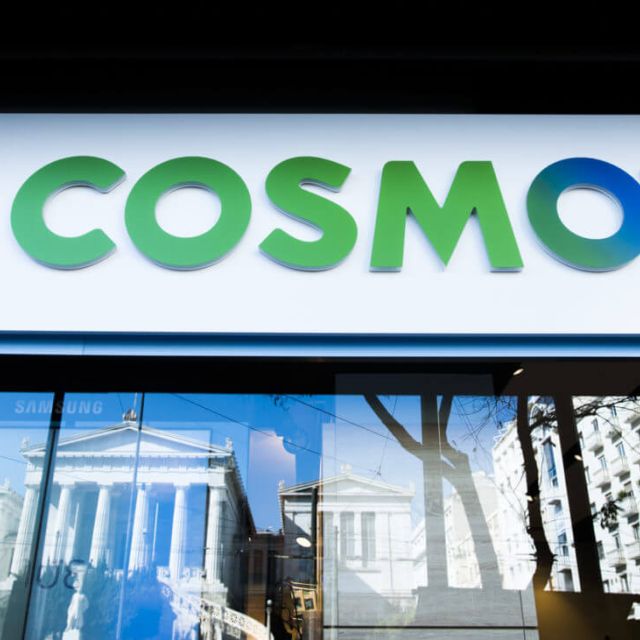 ΑΔΑΕ: Πρόστιμο 3,2 εκατ. ευρώ στην Cosmote