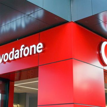 Η Vodafone στηρίζει τους συνδρομητές που πλήττονται από πυρκαγιές